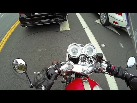 2016 Triumph Thruxton R Review | MC Commute