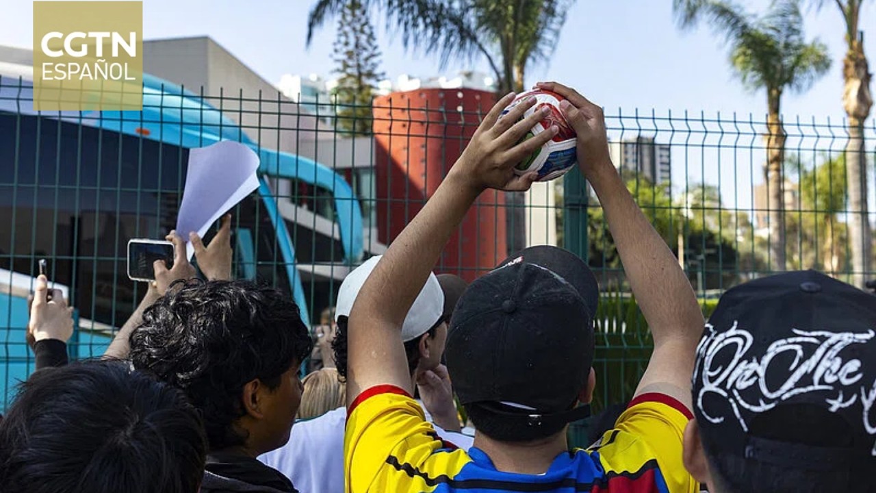 Aficionados iraníes esperan que la coyuntura política no afecte a sus jugadores en el Mundial