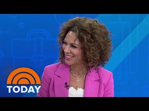 Relationship Coach Shares Tips For Happy, Long-Lasting Connections