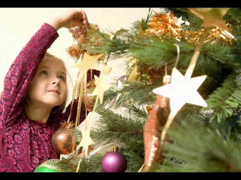 ANSAMBEL GOLTE- PRIHAJAMO ZA PRAZNIKE