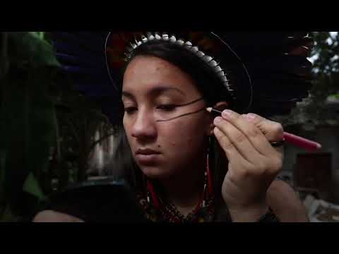 綠色先鋒。亞馬遜活動家為拯救她的部落而戰。 (Green trailblazers: Amazon activist fights to save her tribe)