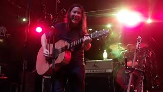 The Breeders - I just want to get along (Madrid 2017 Secret Gig)