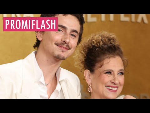 Video Thumbnail: Timothée Chalamets Mutter erinnert sich an seine Rap-Phase