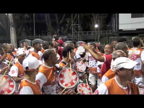 Ensaio Tecnico do Salgueiro - Bateria - Pout-Pourri dos Sambas 1972, 1993 e 2009