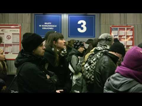 23.12.2010 KOLEJWIZJA -- ZIMOWY CHAOS NA POLSKICH TORACH cz. I