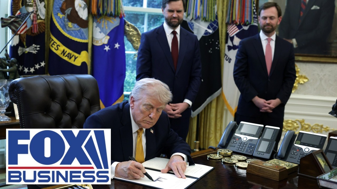 Trump orders nationwide fraud task force targeting welfare and SBA programs