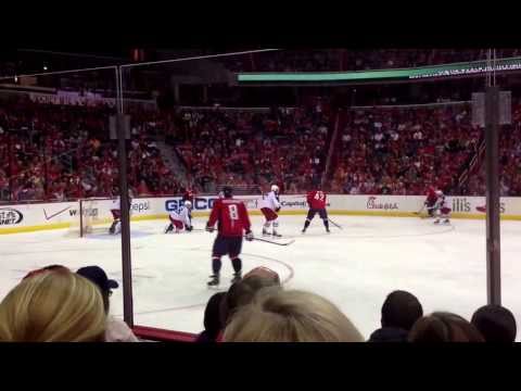 Caps hockey at Verizon center - Ovechkin goal