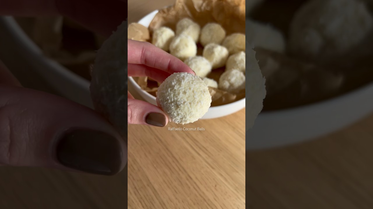 Raffaello Coconut Balls 🥥 #raffaello #chocolate #coconut #yummy