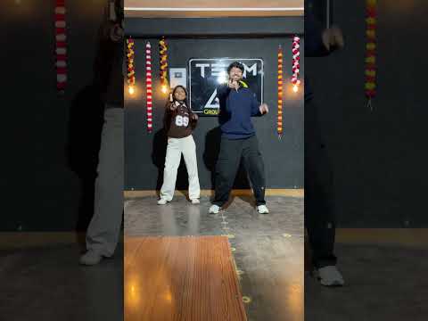 Oh Ho Ho Ho easy dance steps #sangeetdance #bollywooddance #weddingdance