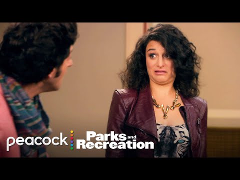 Jenny Slate playing Mona-Lisa perfectly Unhinged for 14 minutes | Parks and Recreation