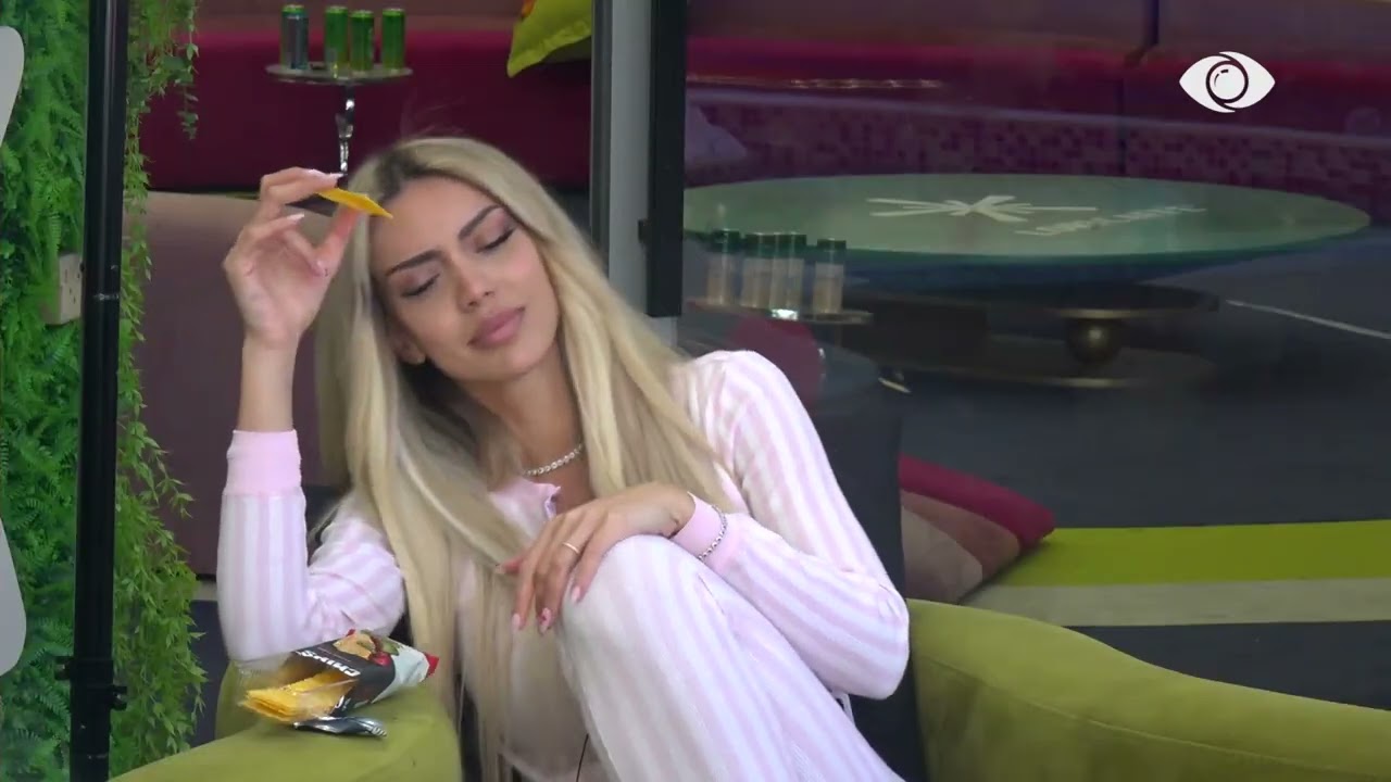 Po del keq/ Juela i drejtohet Brikenës, ndërhyn Mateo: Shpresoj të gjesh dashurinë…