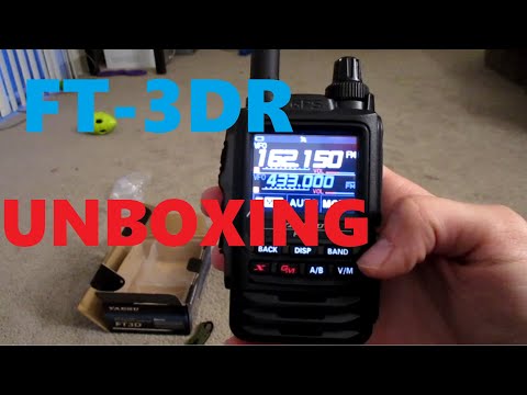 Yaesu FT3D C4FM Handheld Radio Unboxing