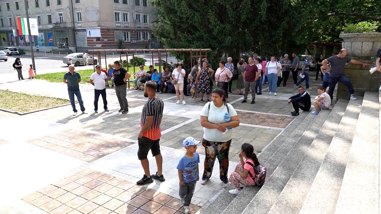 10 фирми се включиха в изнесената трудова борса в Кърджали