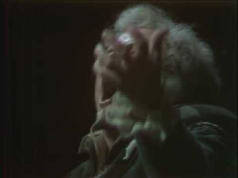 Cornell MacNeil sings high A as Rigoletto