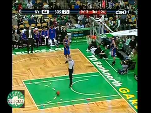 Rajon Rondo 26 points (12/14 FG, 18 pts in 3rd qtr) vs New York Knicks 2008/2009 - Highlights