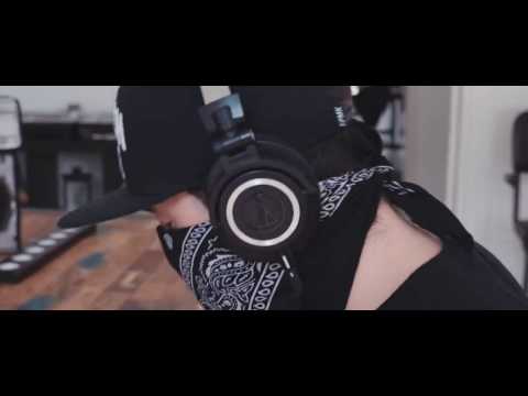 SCARFINGER - CUT LIKE A GUILLOTINE - BOOM CITY