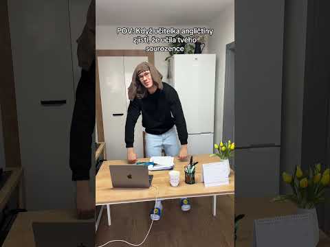 Když učitelka angličtiny zjistí, že učila tvého sourozence😂 #meme