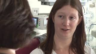 Download lagu 4. Expressing breastmilk: i. How to hand express mp3