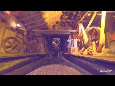 [4K] Halloween Log Ride - Fast Log Flume Water Ride - Knott's Berry Farm