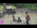 GIRLS MUD ATV S THATS WHAT ITS ALL ABOUT OFFROAD GIRLS