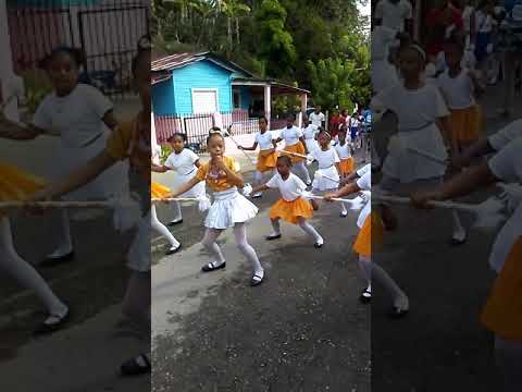 Los Changos De 4to De La Gabriela cover