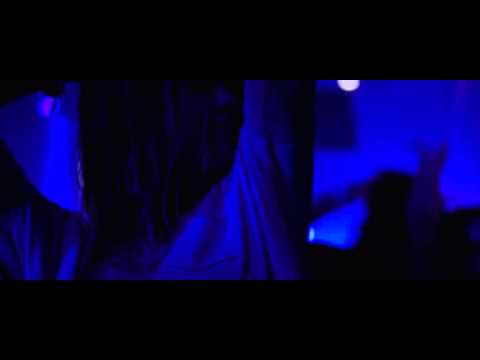 Senza nessuna pietà - Clip "Discoteca"