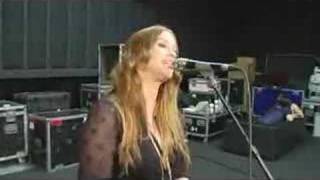 Alanis Morissette - Incomplete live ATT Blue Room