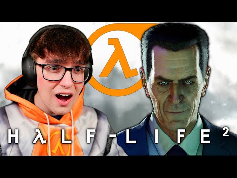 This is MINDBLOWING | First Time Playing Half-Life 2! [1]