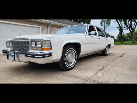 1984 Cadillac Fleetwood Brougham d'Elegance (CC-1805985) for sale in Belle Plaine, Minnesota