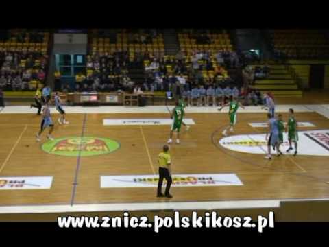 Play-off: Znicz Basket - Siarka Tarnobrzeg