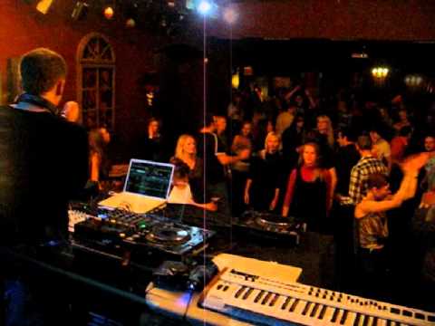 Electricano @ Debosch pt.2 (Artelis 11.11.2011.)