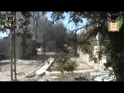 جزء من الأعمال العسكري اليومية التي تقوم بها كتيبة مجاهدي الصالحية في حي جوبر في مدينة دمشق