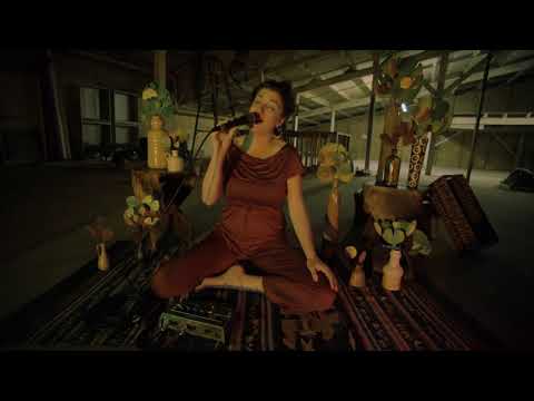 Kendra McKinley - RUSSIAN LULLABY (Irving Berlin)