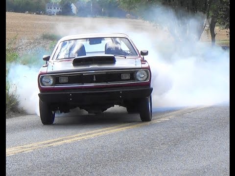 Randy Ecker Burnout  70 Plymouth Duster 440+6 pack lick n shine 2016