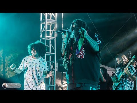 PJ Sin Suela junto a Gomba Jahbari en el Garnier Green Fest 2019