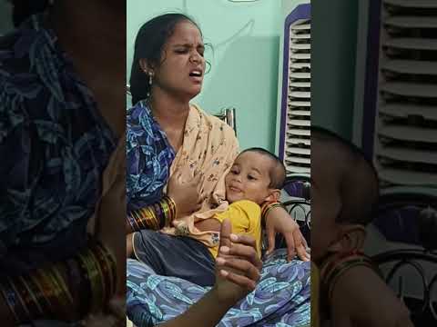 Baby Bites 😶‍🌫️ Dad Pays the Price 😂 #milkfeeding #babybite #mastermind #eyebrowtwist #funnymoments