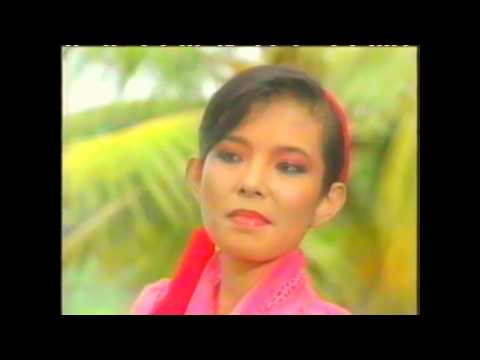 Setangkai Bunga Padi (SANTA HOKY) Karya Fazal Dath