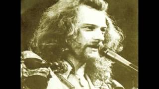 Jethro Tull - Locomovitive Breath (with lyrics)