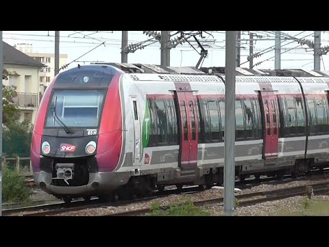 Z50000 NAT : Départ de la gare de Pontoise sur la ligne H du Transilien