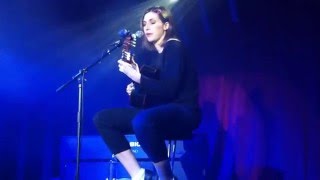 Aldous Harding - Swell Does The Skull @ Hoxton Square Bar &amp; Kitchen 04/04/16