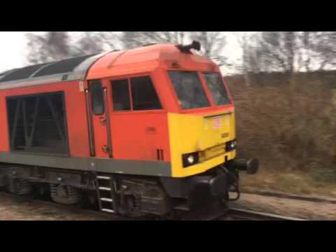 60059 (Swindon Dalesman)/66035/66132 Passes ML at Chesterfield (Derbs) Wednesday 30.12.2015