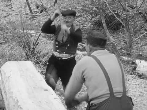 Die Dorfmühle 2 - Drehen einer Mühlenwelle