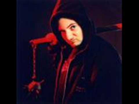 Mc Basstard  -   Ich bin ein Berliner