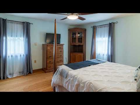 21 Fox Run Dr Tewksbury Ma