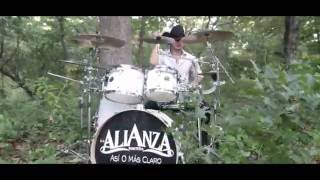 Como Tonto Music Video