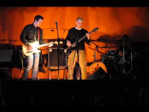 Rootshot - Theme with didgeridoo