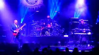 Fun Lovin Criminals - Intro and The Fun Lovin&#39; Criminal - live in Sofia - 2017