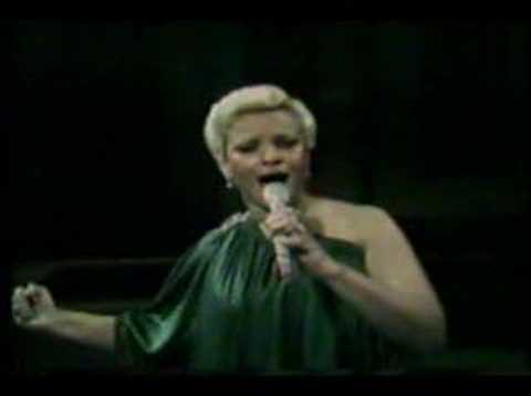 Blanca Rosa Gil- Yo soy la buena