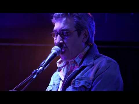 YelloWorld:  "a different sound and vision on David Bowie"