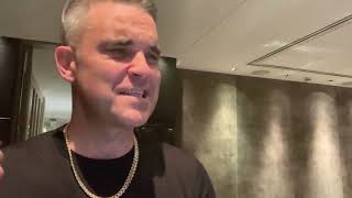 Robbie Williams  - Outrageous (UTR 3 Demo)